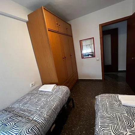Homestay Habitacion Centrica En Acogedora Casa *